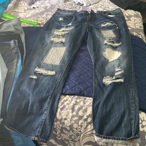 LRG distressed jeans used like new